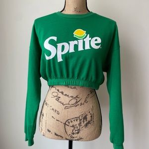 SPRITE crop sweatshirt 💚